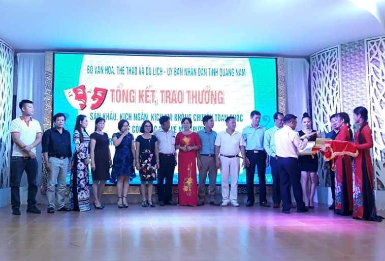 Đắk Lắk đạt 01 Huy chương Vàng tại Hội thi sân khấu kịch ngắn, kịch vui không chuyên toàn quốc năm 2018